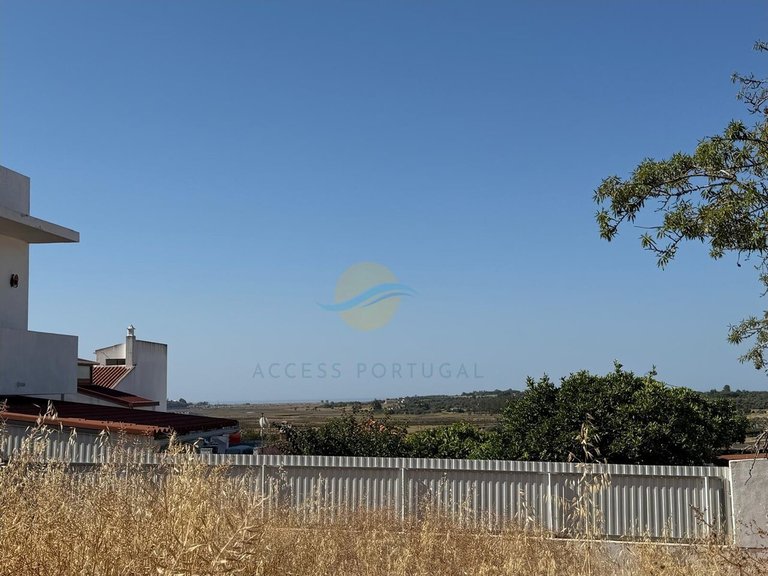 Plot for Sale in Mexilhoeira Grande, Portimão, Portugal 5