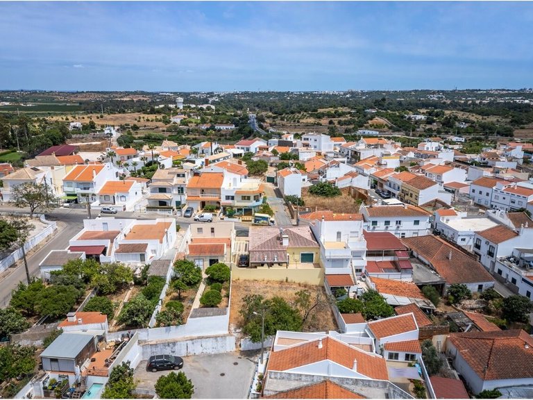 Plot for Sale in Mexilhoeira Grande, Portimão, Portugal 14