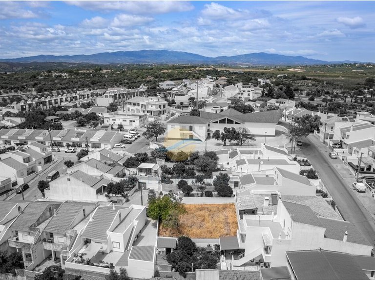 Plot for Sale in Mexilhoeira Grande, Portimão, Portugal 15