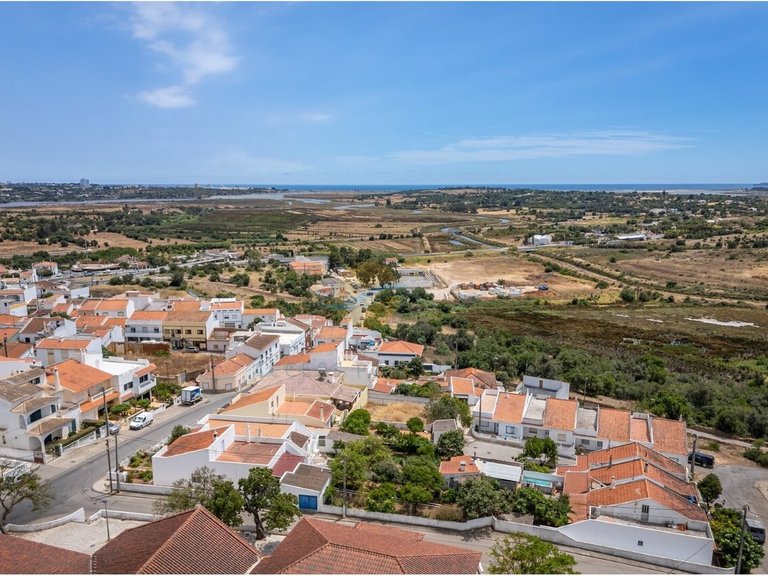 Plot for Sale in Mexilhoeira Grande, Portimão, Portugal 17