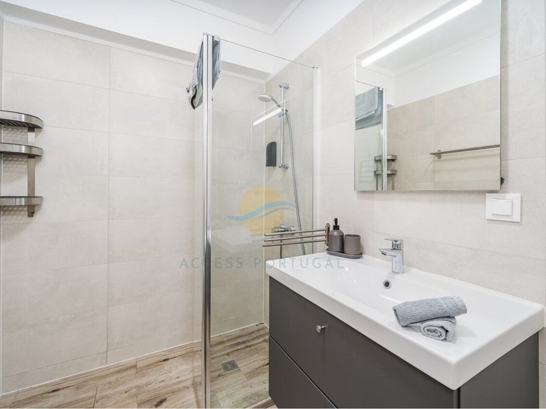 Villa for Sale in Ferragudo, Lagoa (algarve), Portugal 48