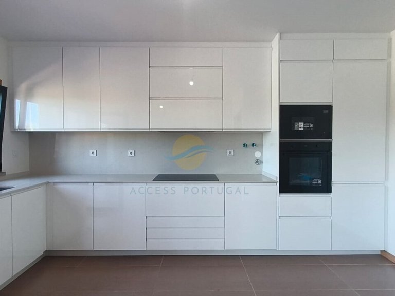 Villa for Sale in Guia, Albufeira, Portugal 8