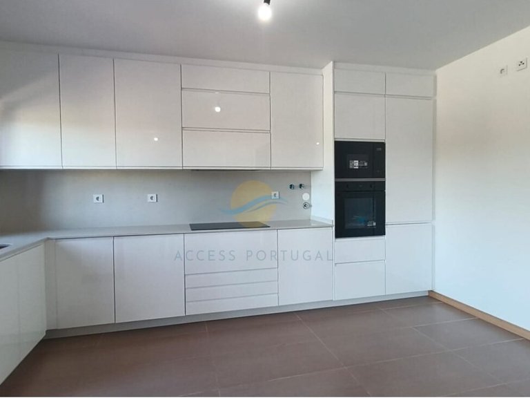 Villa for Sale in Guia, Albufeira, Portugal 9