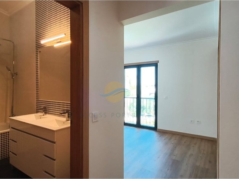 Villa for Sale in Guia, Albufeira, Portugal 12