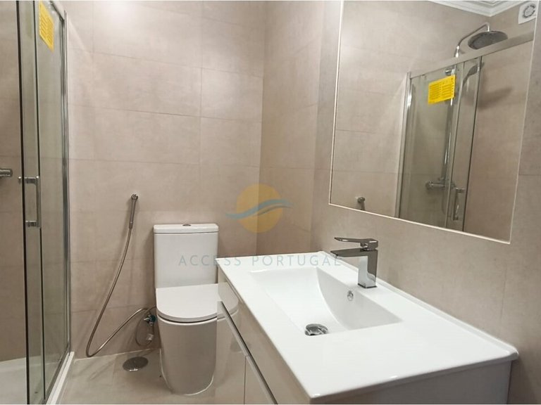 Villa for Sale in Guia, Albufeira, Portugal 21