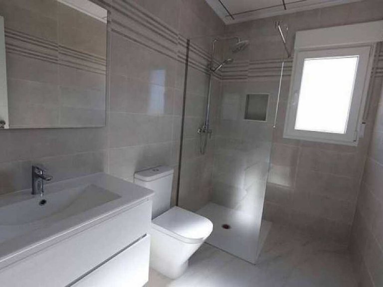 Villa for Sale in Pinoso, Alicante 4