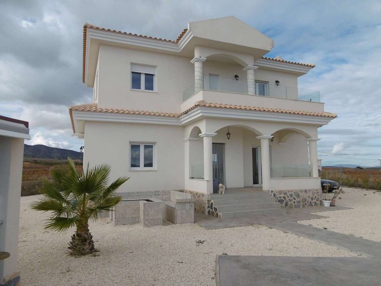 Villa for Sale in Pinoso, Alicante 36