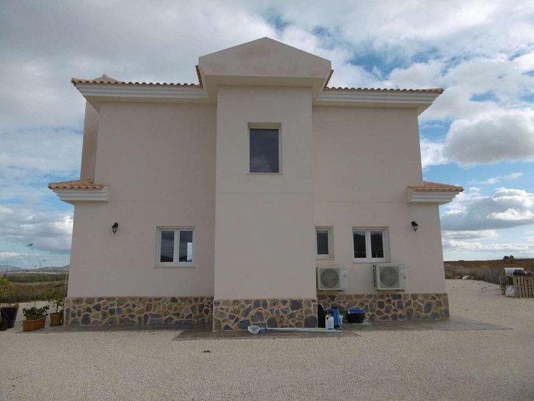 Villa for Sale in Pinoso, Alicante 37