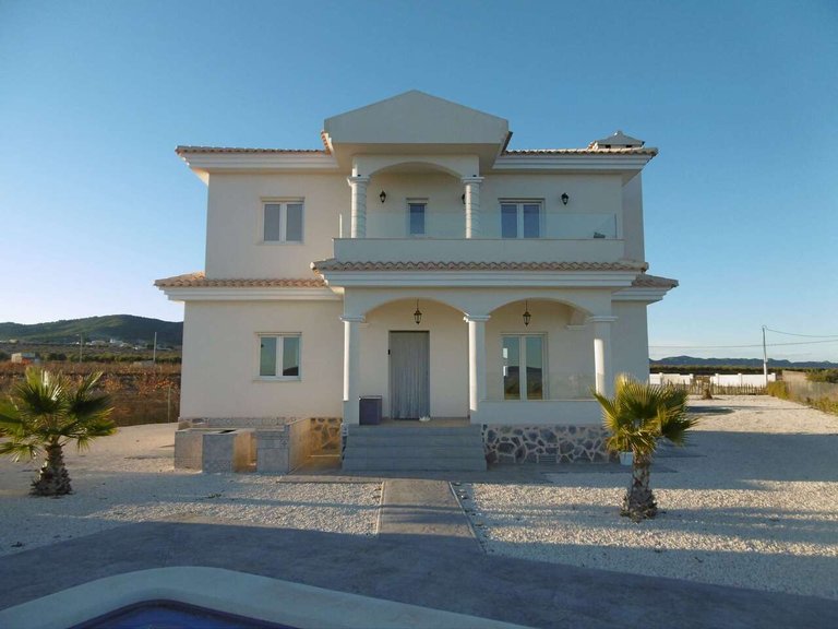 Villa for Sale in Pinoso, Alicante 39