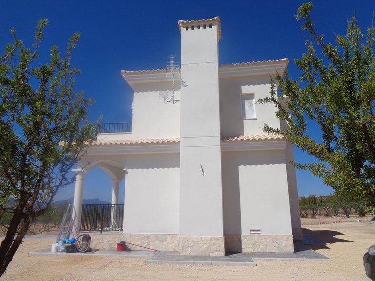 Villa for Sale in Inland Pinoso, Alicante 2