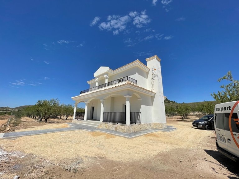 Villa for Sale in Inland Pinoso, Alicante 49