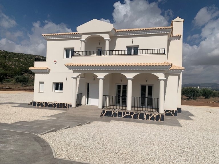 Villa for Sale in Inland Pinoso, Alicante 10