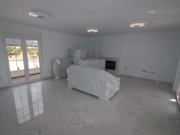 Villa for Sale in Inland Pinoso, Alicante 32