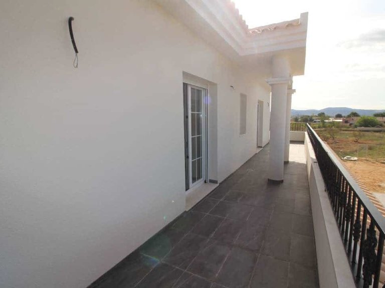 Villa for Sale in Inland Pinoso, Alicante 16