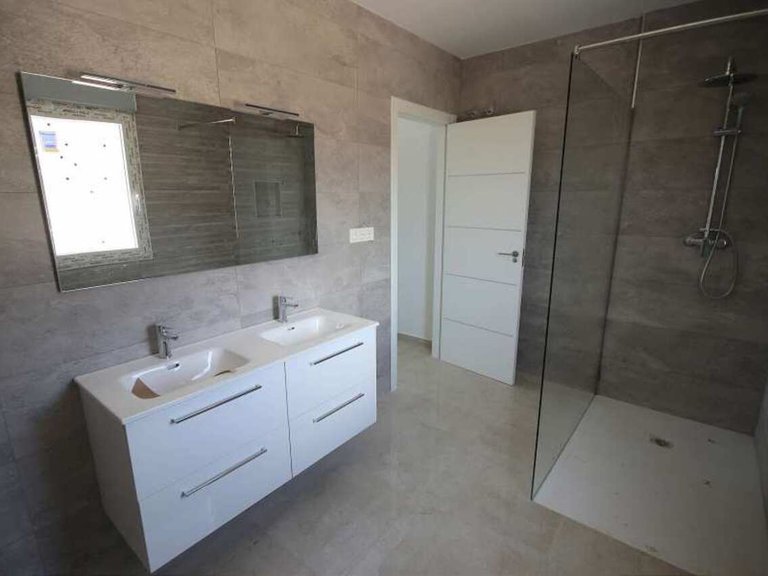 Villa for Sale in Inland Pinoso, Alicante 10