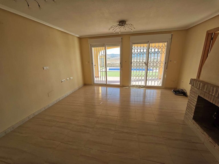 Villa for Sale in Inland Pinoso, Alicante 14