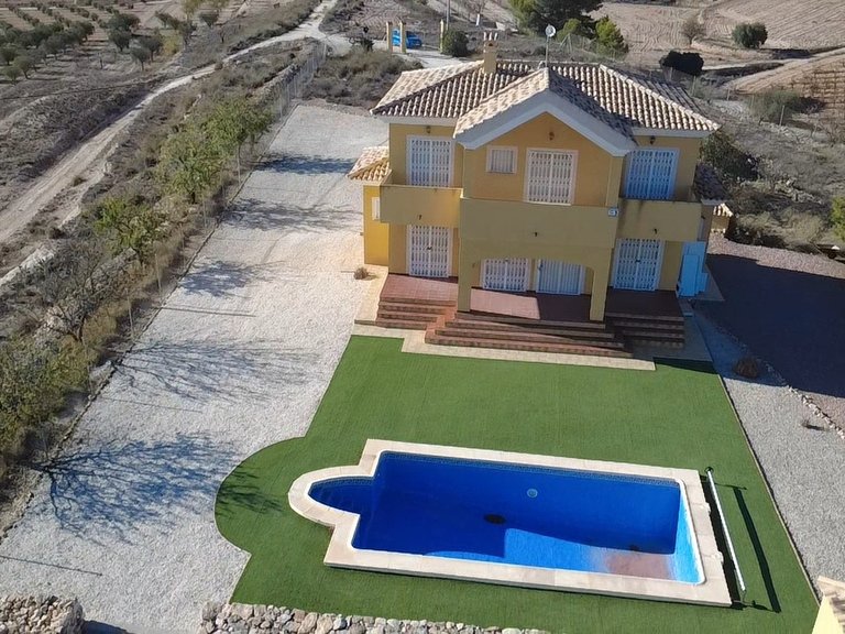 Villa for Sale in Inland Pinoso, Alicante 44