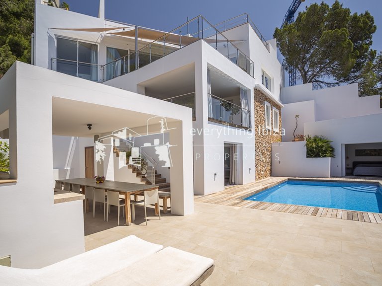 Villa for Sale in Cala Salada, Ibiza 12