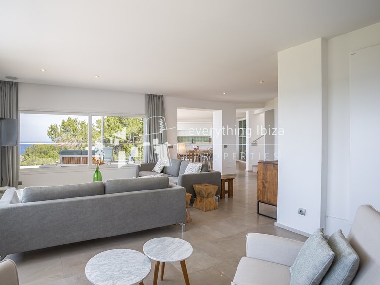 Villa for Sale in Cala Salada, Ibiza 16