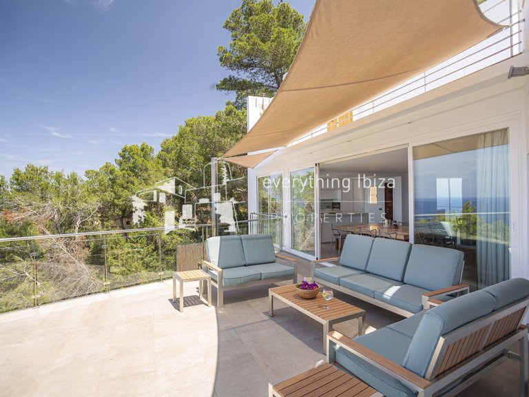 Villa for Sale in Cala Salada, Ibiza 27