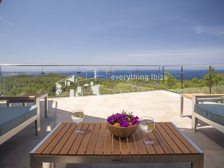 Villa for Sale in Cala Salada, Ibiza 28