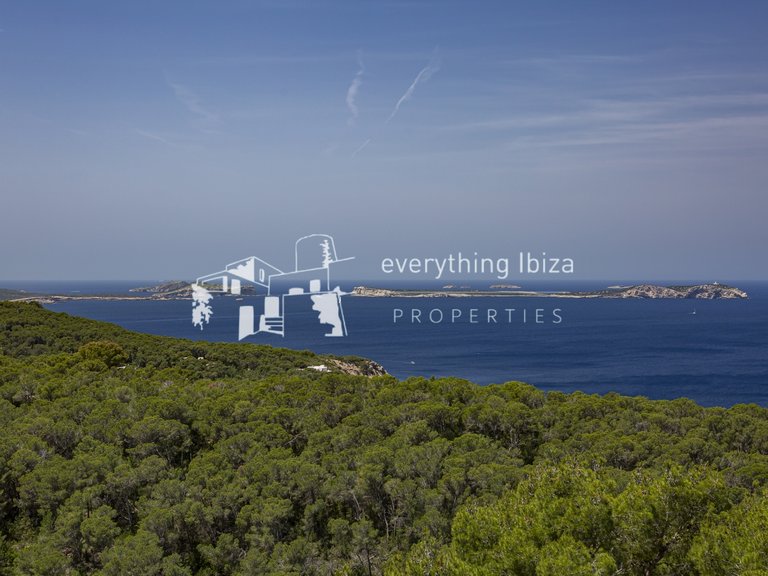 Villa for Sale in Cala Salada, Ibiza 30