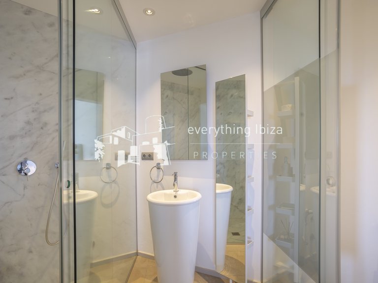 Villa for Sale in Cala Salada, Ibiza 37