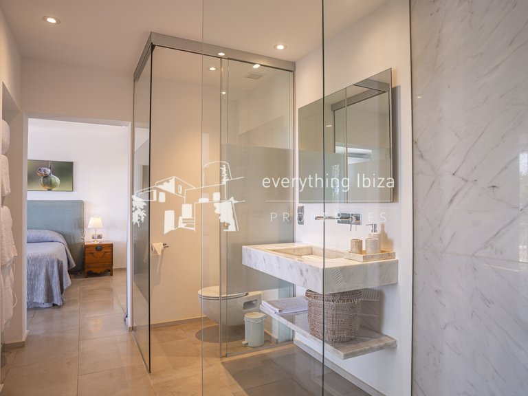 Villa for Sale in Cala Salada, Ibiza 38