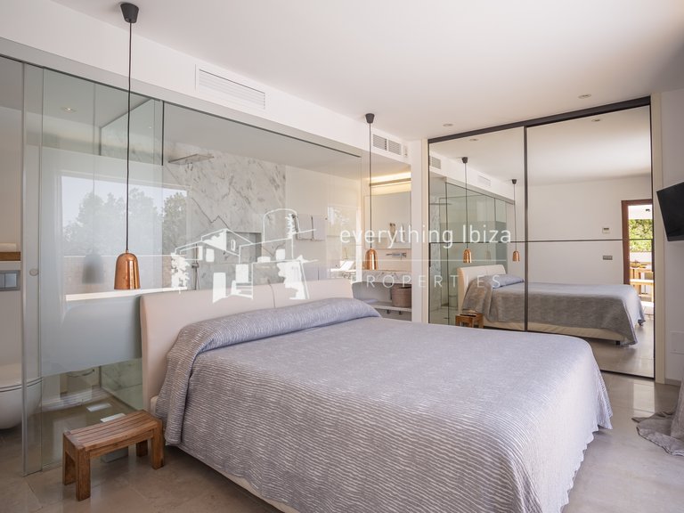 Villa for Sale in Cala Salada, Ibiza 41