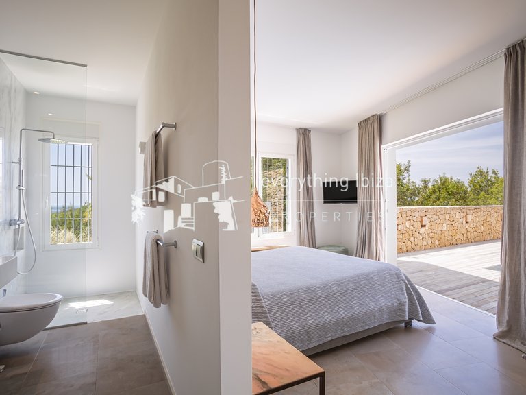 Villa for Sale in Cala Salada, Ibiza 44