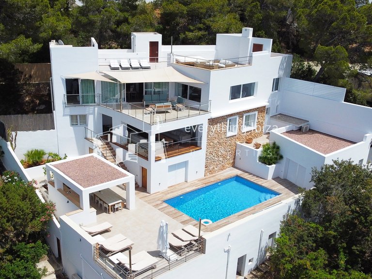 Villa for Sale in Cala Salada, Ibiza 11