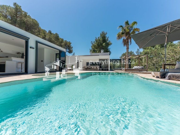 Villa for Sale in San Jose, Ibiza 1