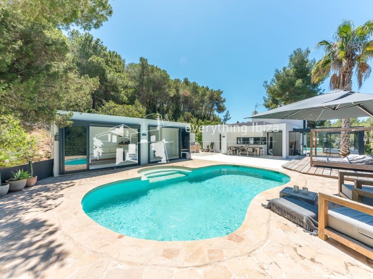 Villa for Sale in San Jose, Ibiza 2