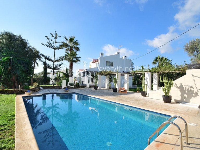 Villa for Sale in Sa Carroca, Ibiza 1