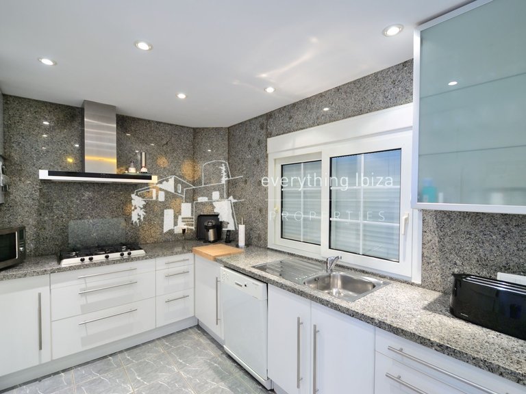 Villa for Sale in Sa Carroca, Ibiza 17