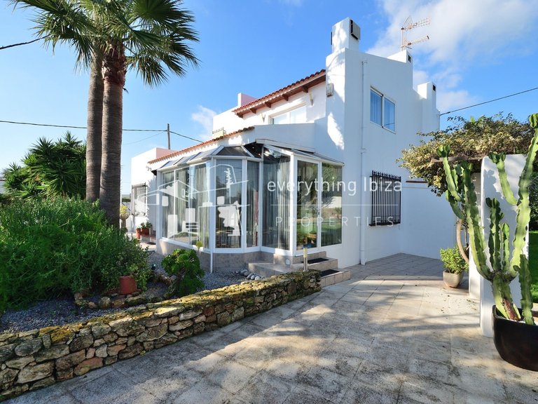 Villa for Sale in Sa Carroca, Ibiza 3