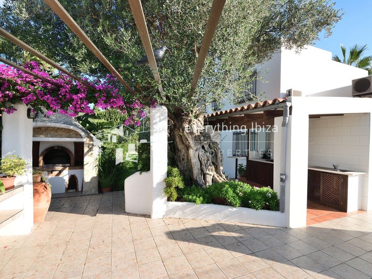 Villa for Sale in Sa Carroca, Ibiza 8