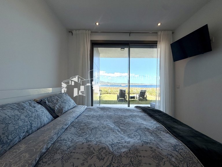 Apartment for Sale in Cala Gracio, Ibiza 21