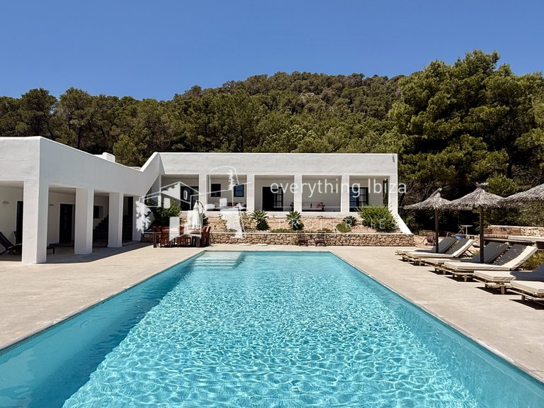 Villa for Sale in San Jose, Ibiza 2