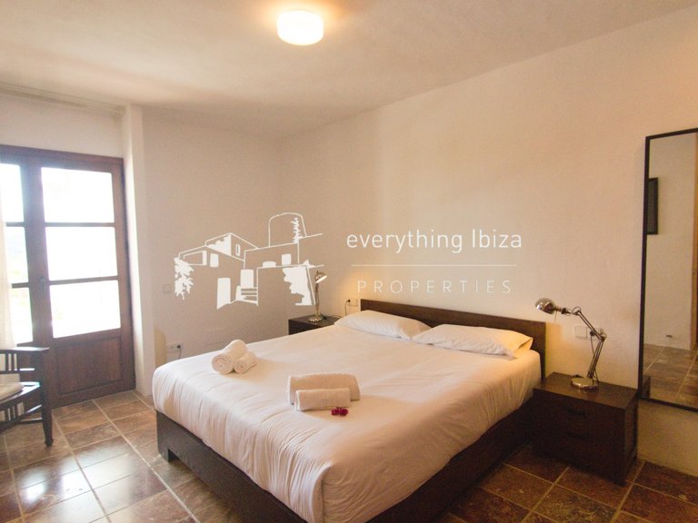 Villa for Sale in San Jose, Ibiza 25