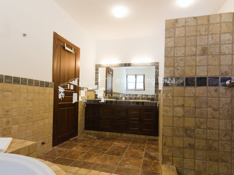 Villa for Sale in San Jose, Ibiza 38