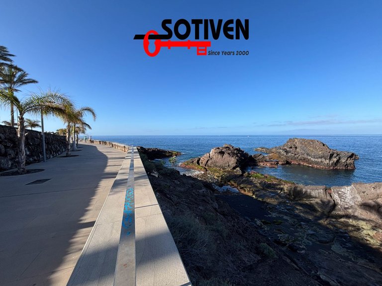 Apartment for Sale in Adeje, Sta.cruz Tener. 21