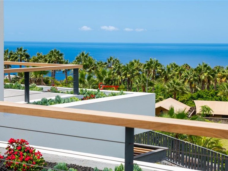Apartment for Sale in Guía De Isora, Sta.cruz Tener. 6