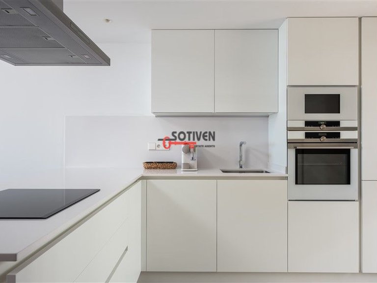 Apartment for Sale in Guía De Isora, Sta.cruz Tener. 20
