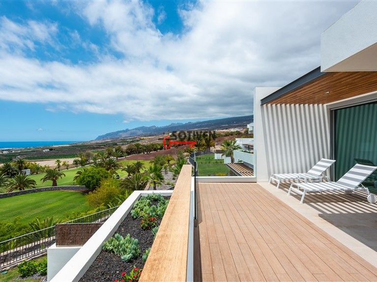 Apartment for Sale in Guía De Isora, Sta.cruz Tener. 2