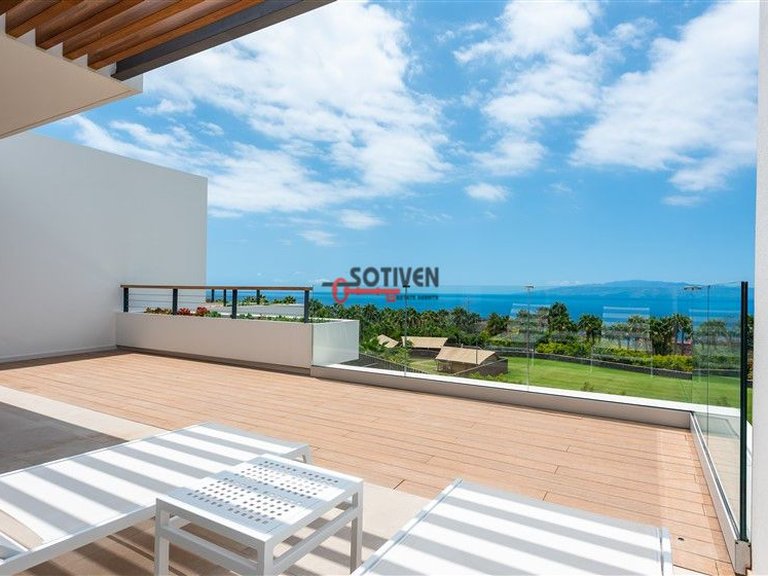 Apartment for Sale in Guía De Isora, Sta.cruz Tener. 9