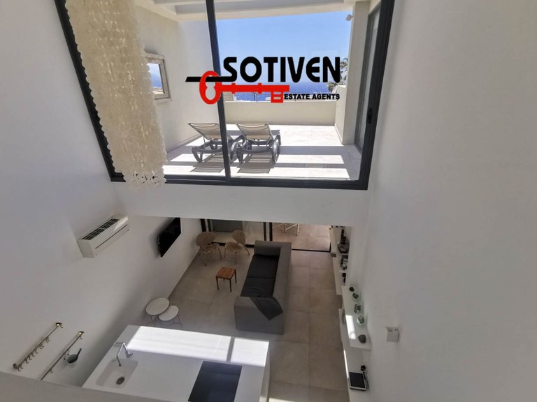 Villa for Sale in Adeje, Sta.cruz Tener. 24