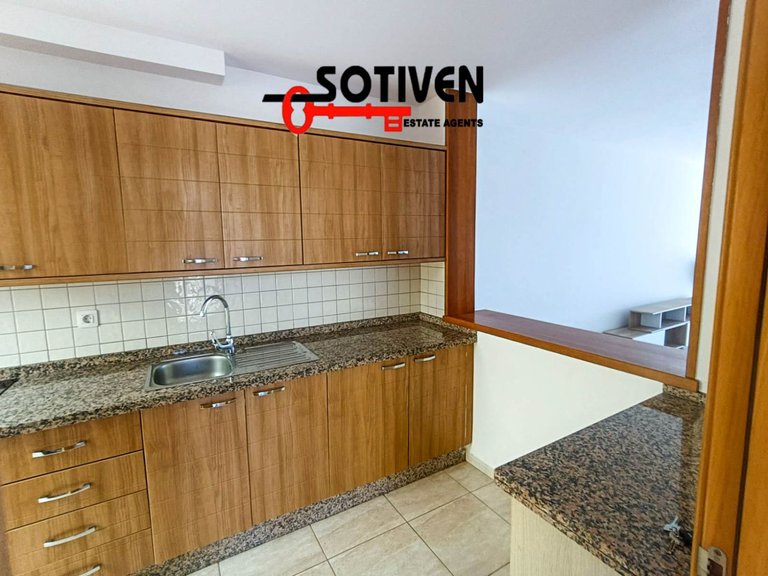 Villa for Rent in Adeje, Sta.cruz Tener. 9