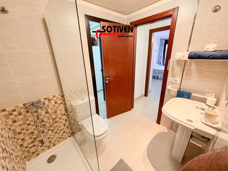 Apartment for Sale in Adeje, Sta.cruz Tener. 16
