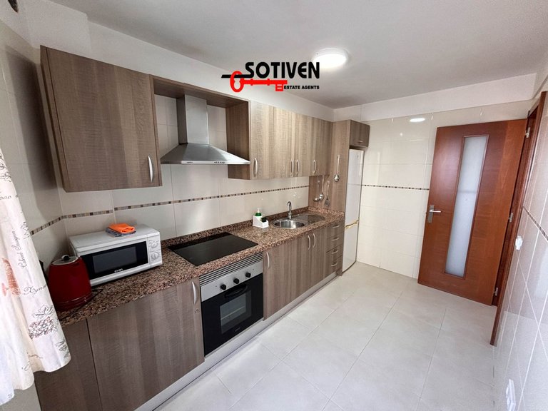 Apartment for Sale in Adeje, Sta.cruz Tener. 8